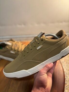 Puma Men's Skate Sneaker Padded Tongue and Collar Brown